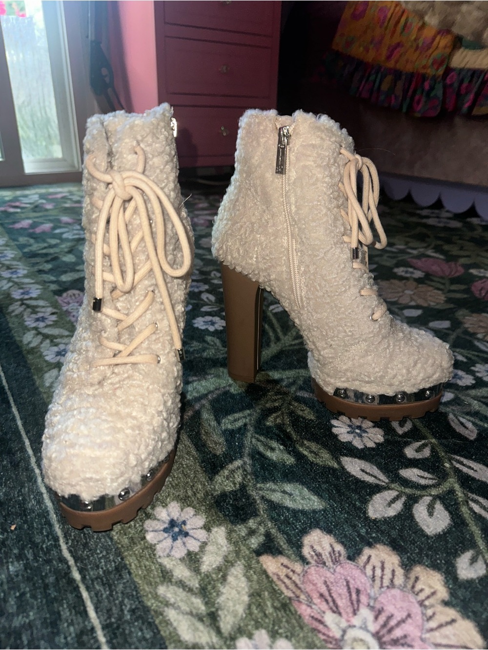 Jessica Simpson Cream Sherpa Lace-Up Platform Ankle Boots with Block Heel